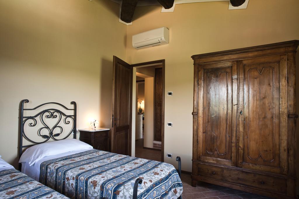 Agriturismo Podere Campaini Volterra Dış mekan fotoğraf